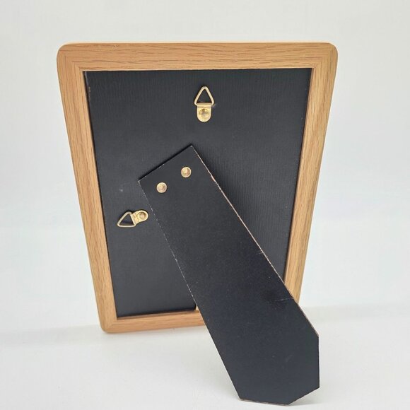 Handcrafted Oak Wood Picture Frame With Oval Center 4x6 - Picture 6 of 10